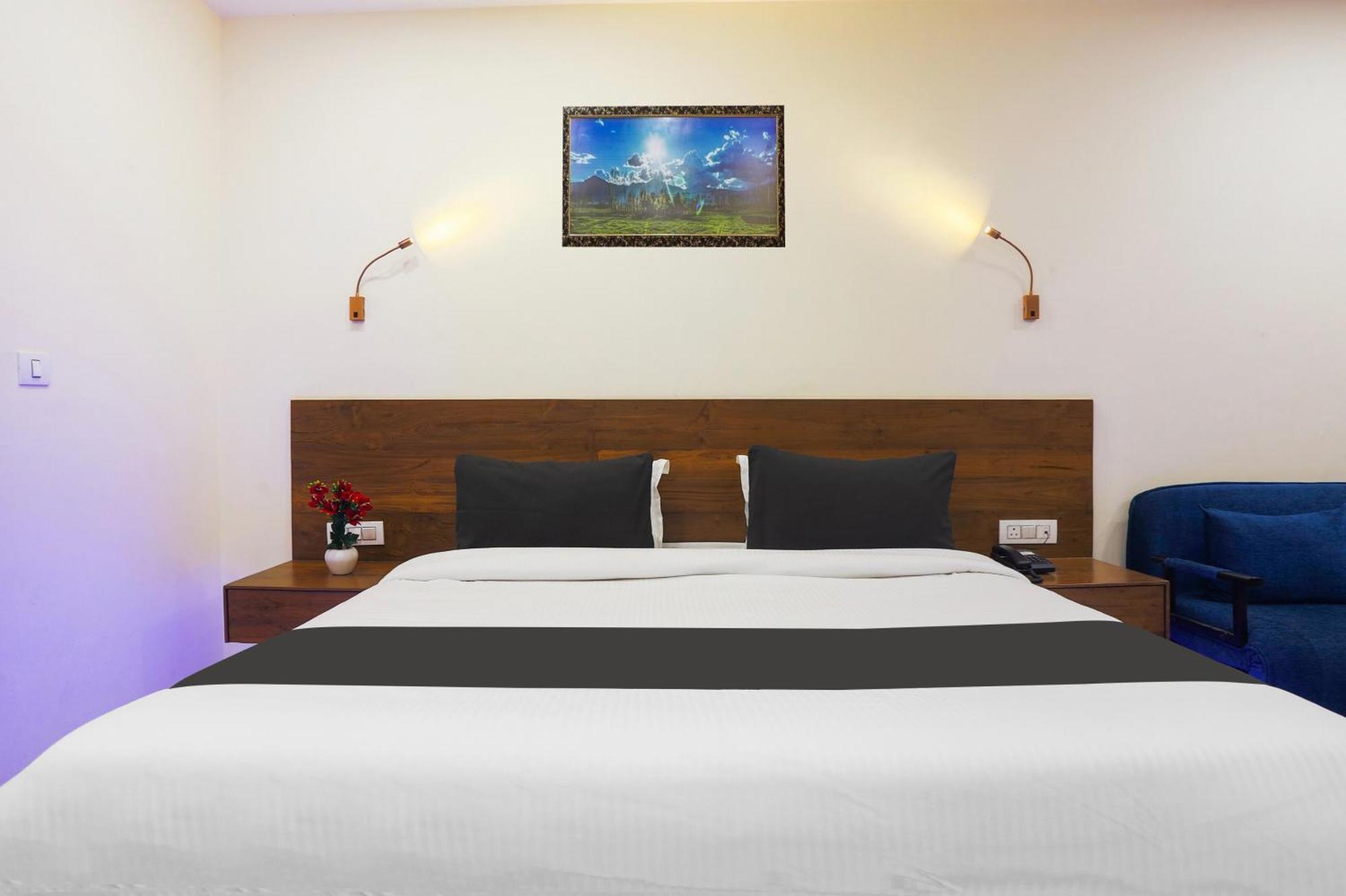 Super Townhouse Vikaspuri Hotel Delhi  Bagian luar foto