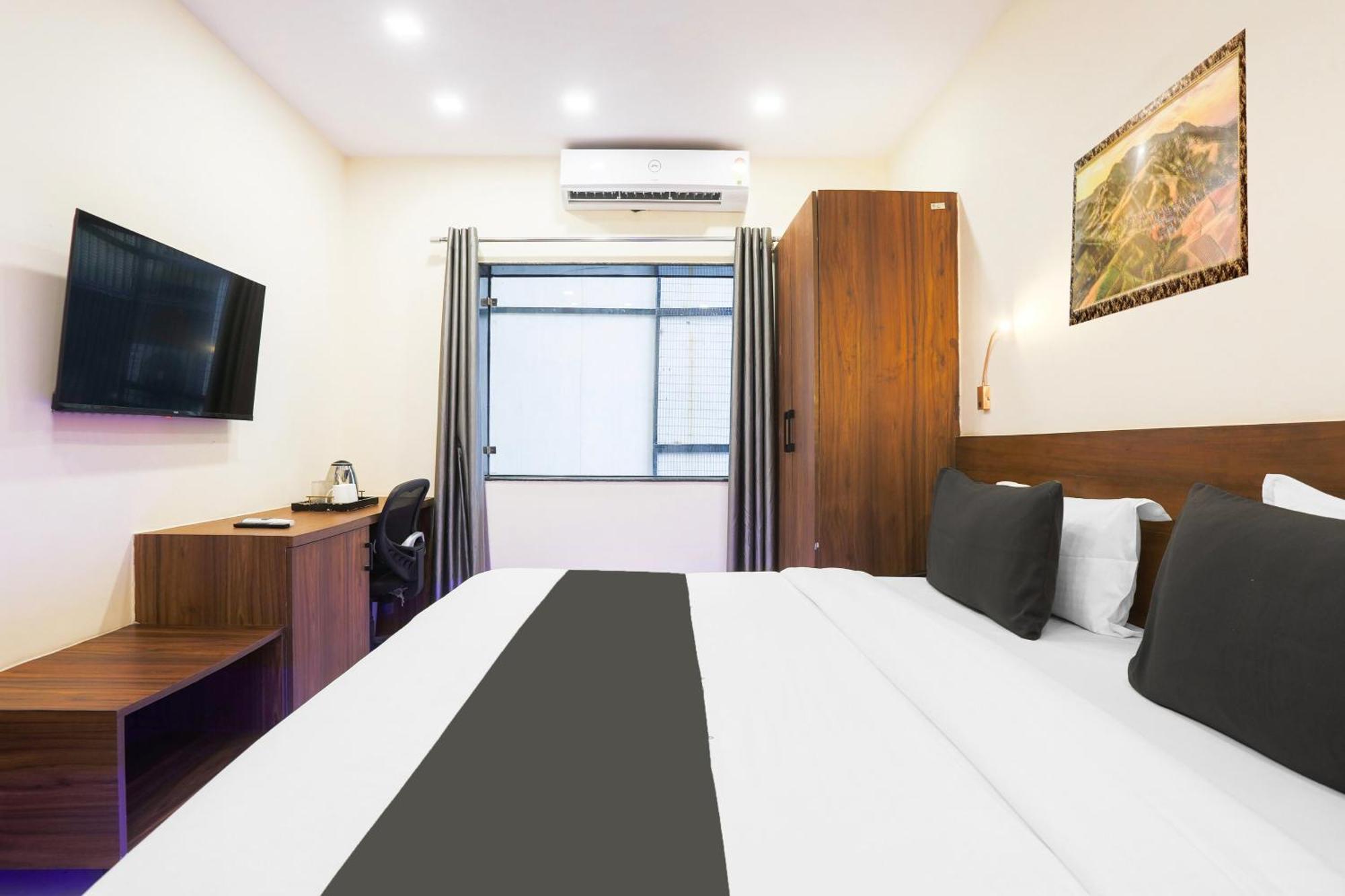 Super Townhouse Vikaspuri Hotel Delhi  Bagian luar foto