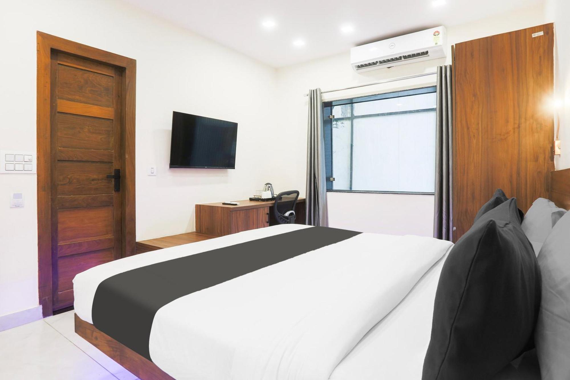 Super Townhouse Vikaspuri Hotel Delhi  Bagian luar foto